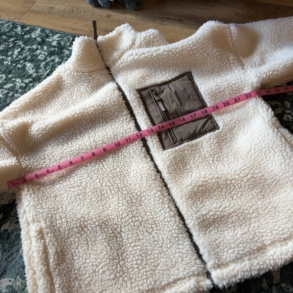 Fabletics Rylan Teddy Jacket - Picture 8 of 16